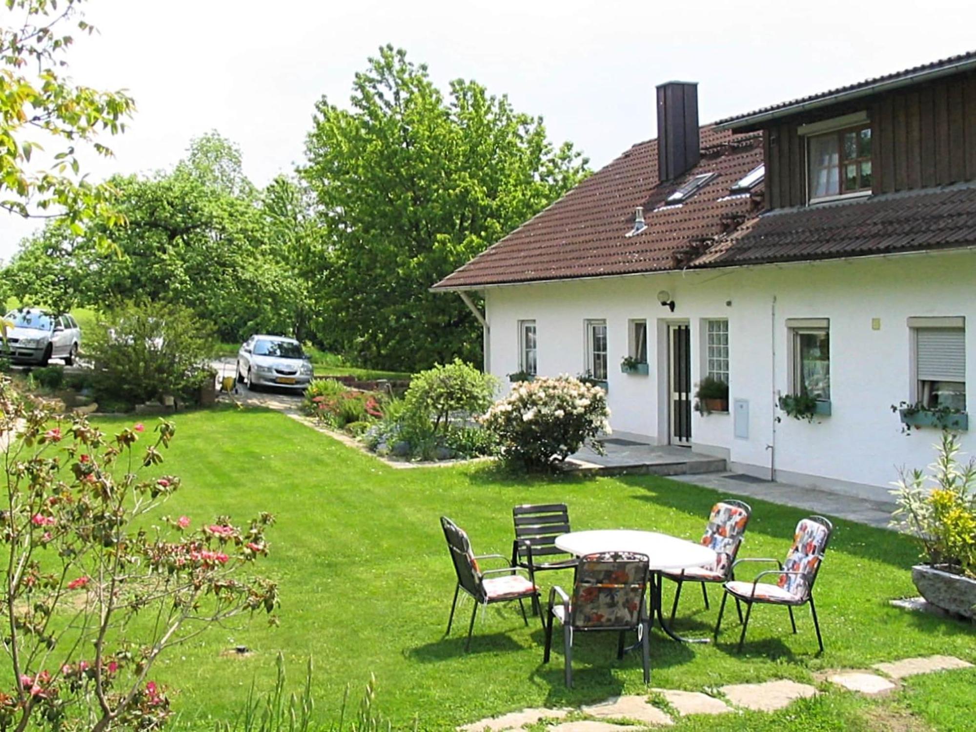 Welcoming Chalet near Forest in Röhrnbach Exterior foto